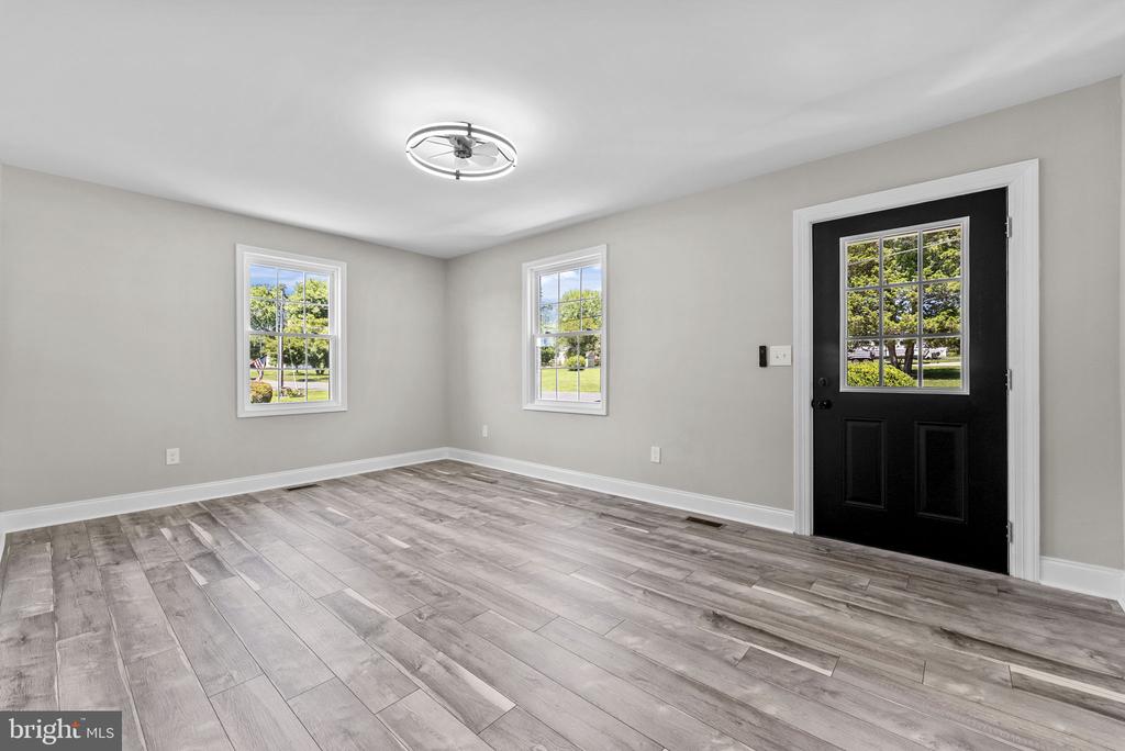 264 MONROE ST, WARRENTON, Virginia 20186, 3 Bedrooms Bedrooms, ,2 BathroomsBathrooms,Residential,264 MONROE ST,VAFQ2022386 MLS # VAFQ2022386