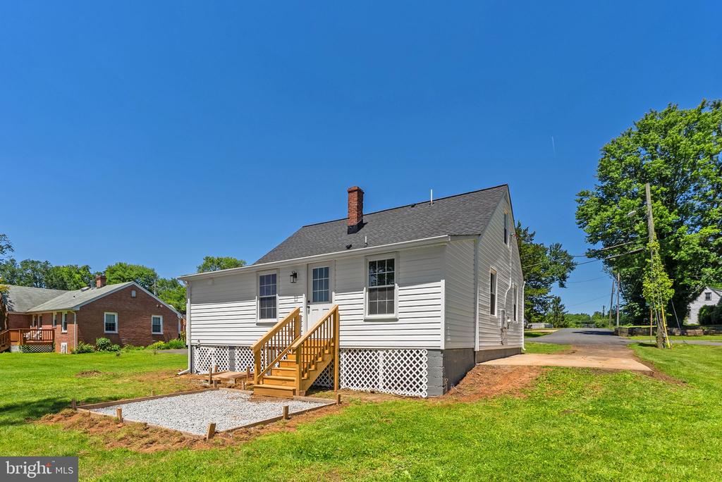 264 MONROE ST, WARRENTON, Virginia 20186, 3 Bedrooms Bedrooms, ,2 BathroomsBathrooms,Residential,264 MONROE ST,VAFQ2022386 MLS # VAFQ2022386