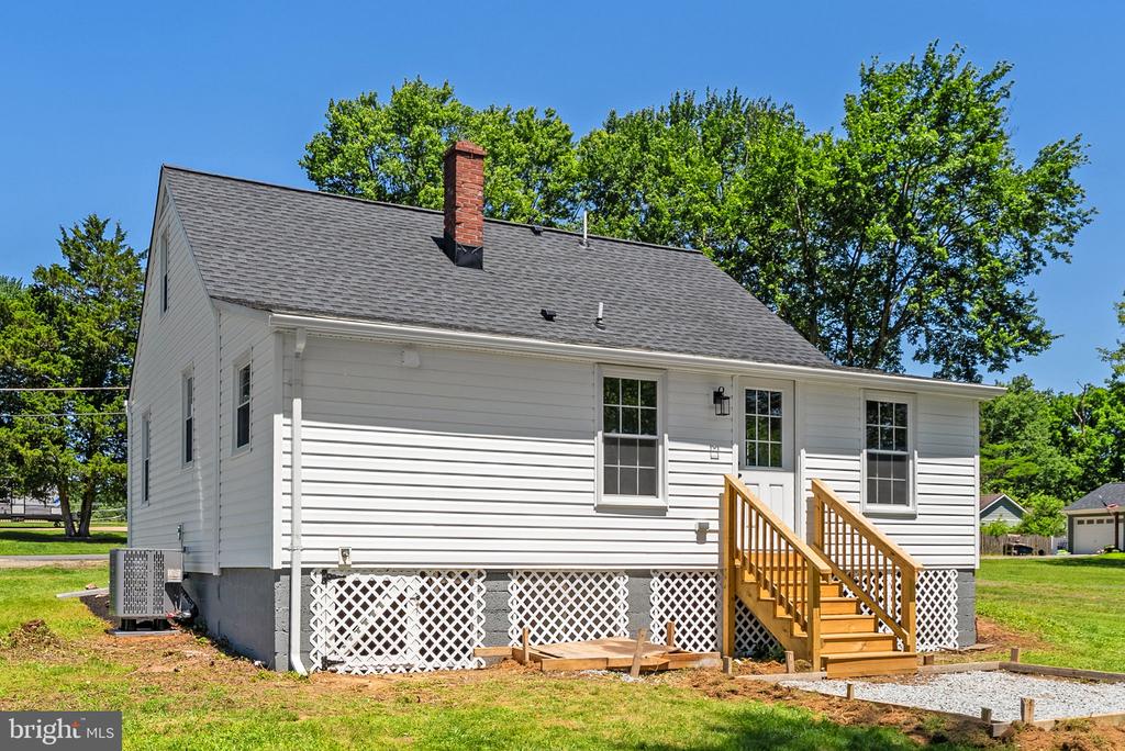 264 MONROE ST, WARRENTON, Virginia 20186, 3 Bedrooms Bedrooms, ,2 BathroomsBathrooms,Residential,264 MONROE ST,VAFQ2022386 MLS # VAFQ2022386
