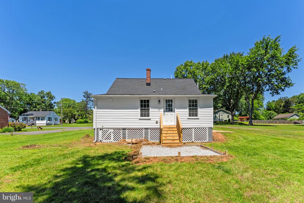 264 MONROE ST, WARRENTON, Virginia 20186, 3 Bedrooms Bedrooms, ,2 BathroomsBathrooms,Residential,264 MONROE ST,VAFQ2022386 MLS # VAFQ2022386