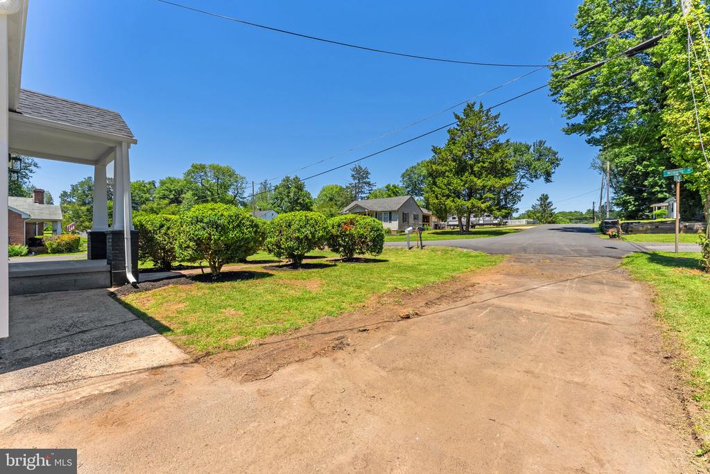 264 MONROE ST, WARRENTON, Virginia 20186, 3 Bedrooms Bedrooms, ,2 BathroomsBathrooms,Residential,264 MONROE ST,VAFQ2022386 MLS # VAFQ2022386