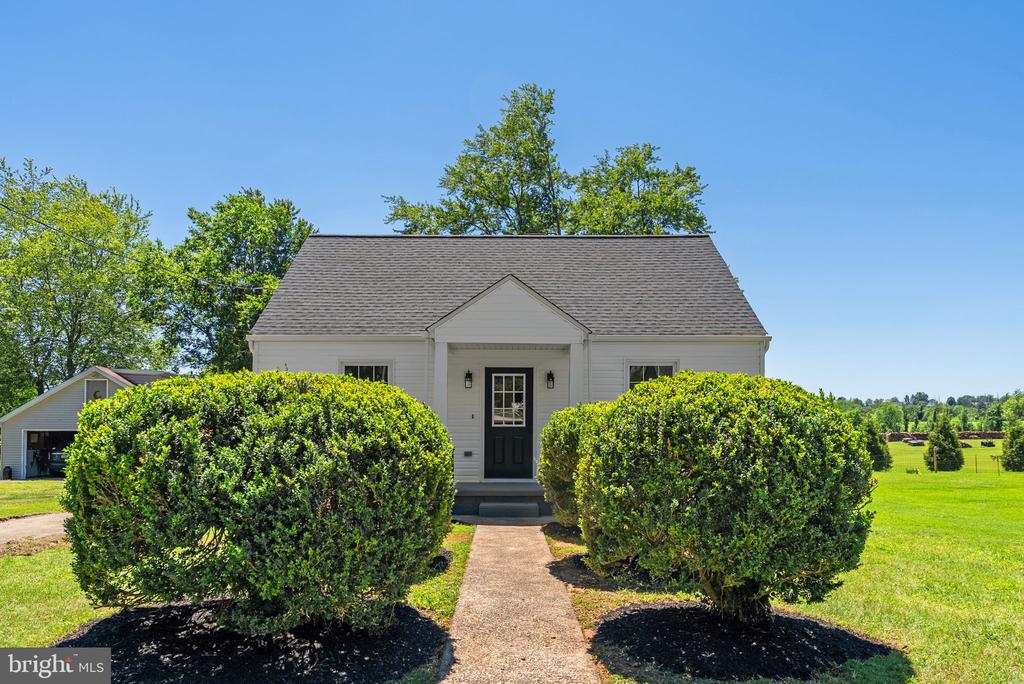 264 MONROE ST, WARRENTON, Virginia 20186, 3 Bedrooms Bedrooms, ,2 BathroomsBathrooms,Residential,264 MONROE ST,VAFQ2022386 MLS # VAFQ2022386