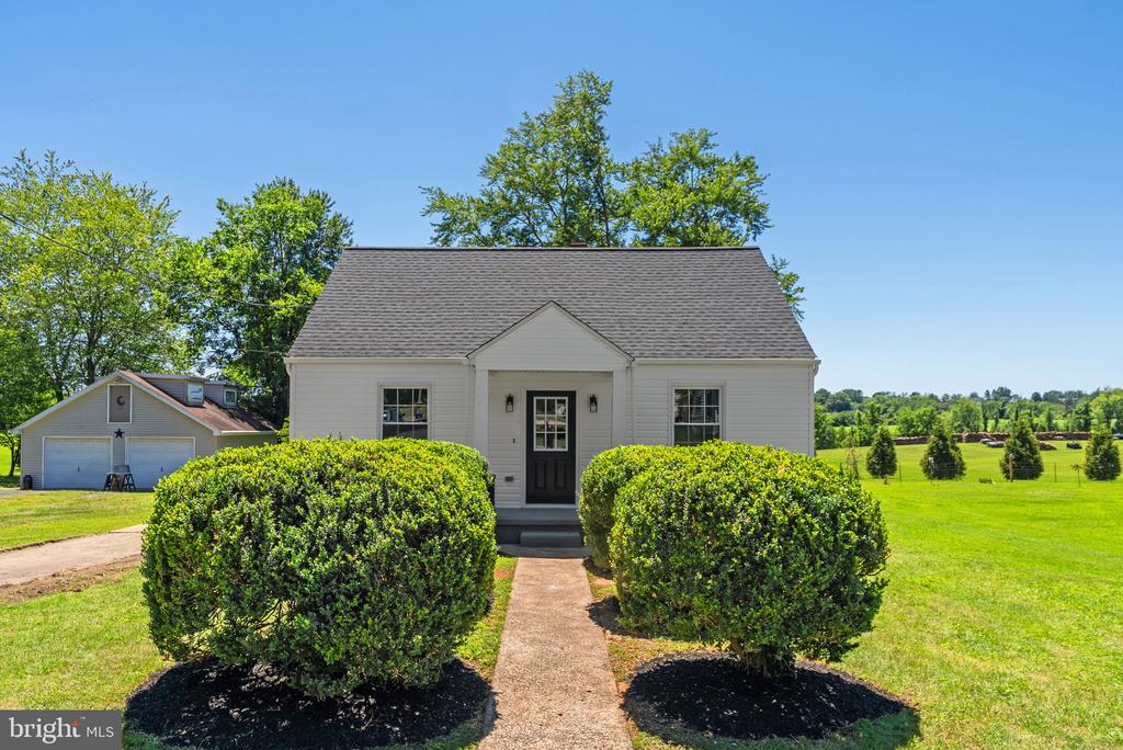 264 MONROE ST, WARRENTON, Virginia 20186, 3 Bedrooms Bedrooms, ,2 BathroomsBathrooms,Residential,264 MONROE ST,VAFQ2022386 MLS # VAFQ2022386