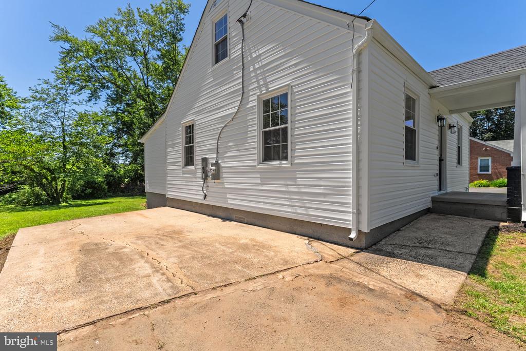 264 MONROE ST, WARRENTON, Virginia 20186, 3 Bedrooms Bedrooms, ,2 BathroomsBathrooms,Residential,264 MONROE ST,VAFQ2022386 MLS # VAFQ2022386