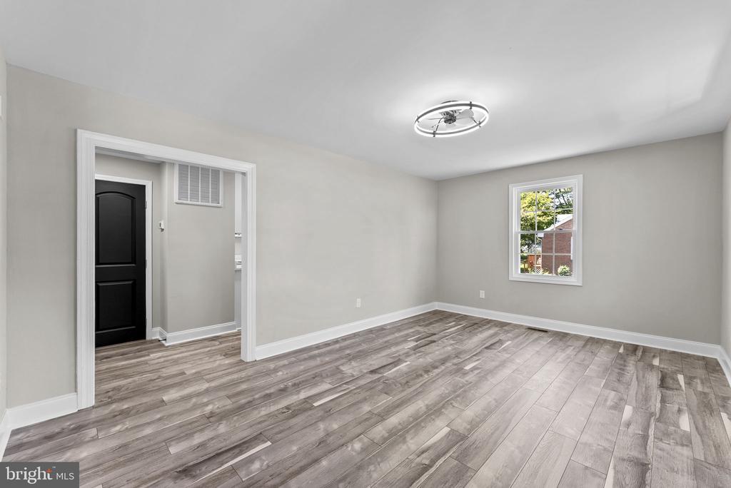 264 MONROE ST, WARRENTON, Virginia 20186, 3 Bedrooms Bedrooms, ,2 BathroomsBathrooms,Residential,264 MONROE ST,VAFQ2022386 MLS # VAFQ2022386