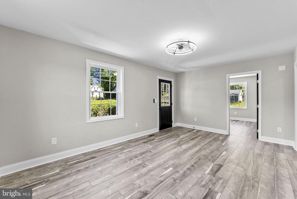 264 MONROE ST, WARRENTON, Virginia 20186, 3 Bedrooms Bedrooms, ,2 BathroomsBathrooms,Residential,264 MONROE ST,VAFQ2022386 MLS # VAFQ2022386