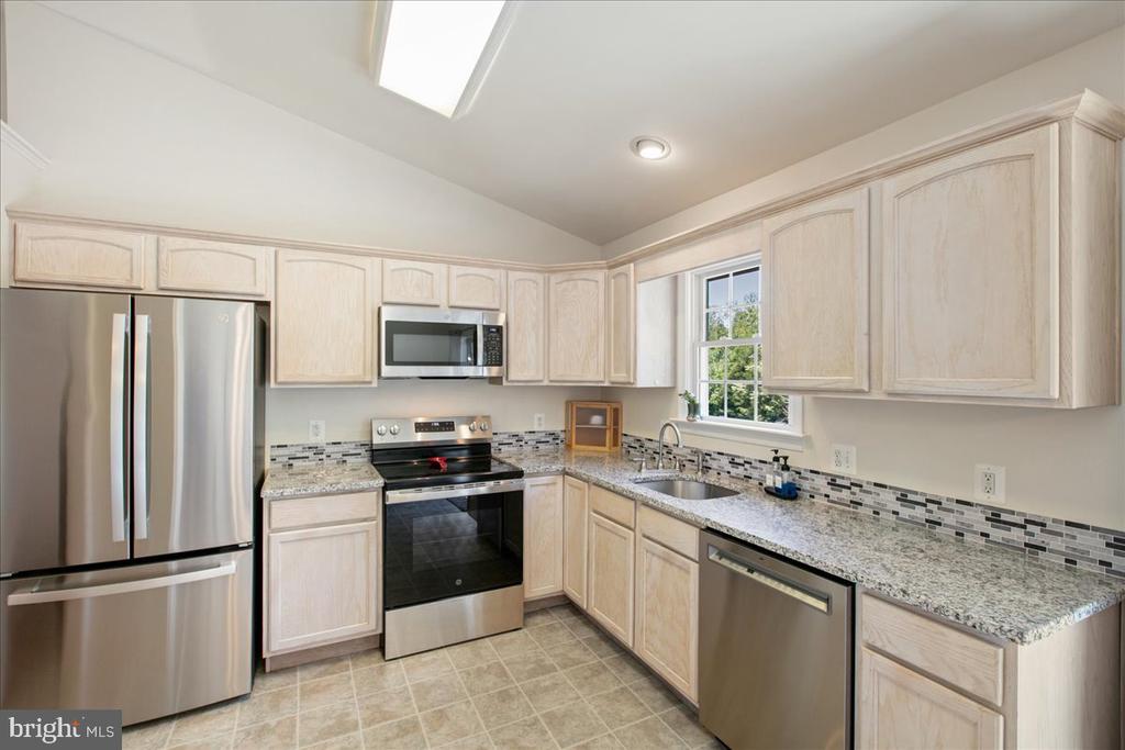 10132 WALLERS RD, PARTLOW, Virginia 22534, 3 Bedrooms Bedrooms, ,2 BathroomsBathrooms,Residential,10132 WALLERS RD,VASP2042586 MLS # VASP2042586