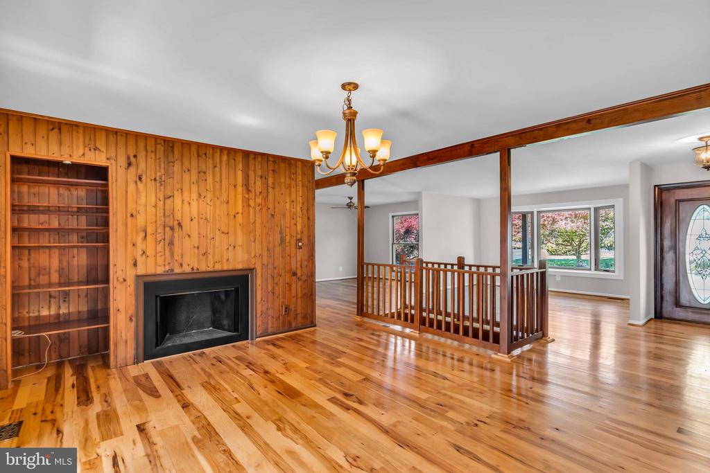 7245 KING WILLIAM ST, WARRENTON, Virginia 20187, 4 Bedrooms Bedrooms, ,3 BathroomsBathrooms,Residential,7245 KING WILLIAM ST,VAFQ2022226 MLS # VAFQ2022226