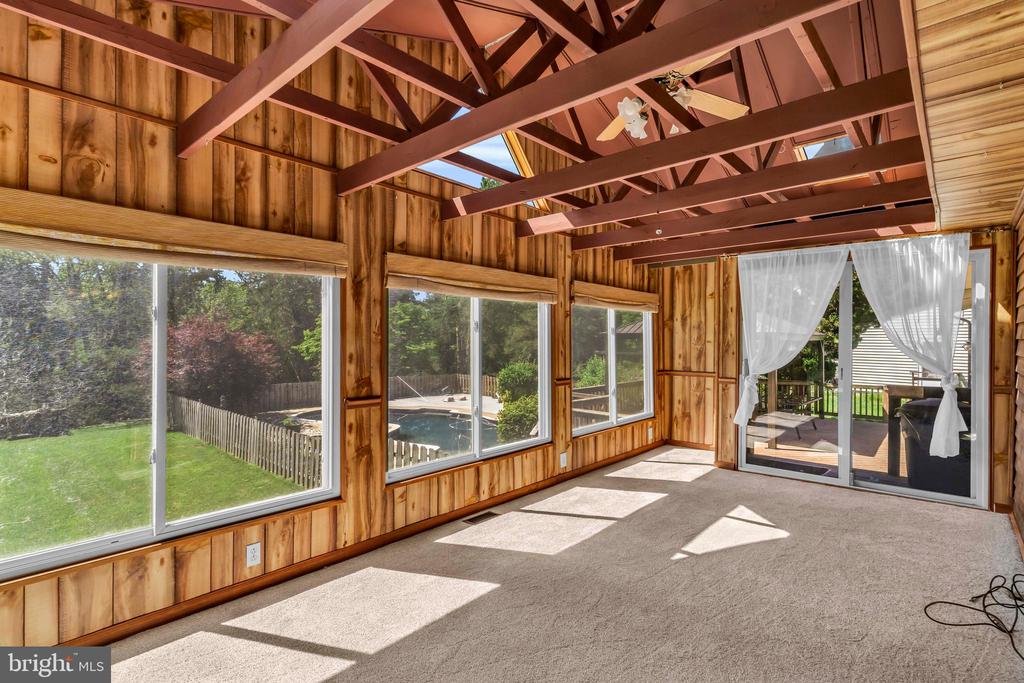 7245 KING WILLIAM ST, WARRENTON, Virginia 20187, 4 Bedrooms Bedrooms, ,3 BathroomsBathrooms,Residential,7245 KING WILLIAM ST,VAFQ2022226 MLS # VAFQ2022226