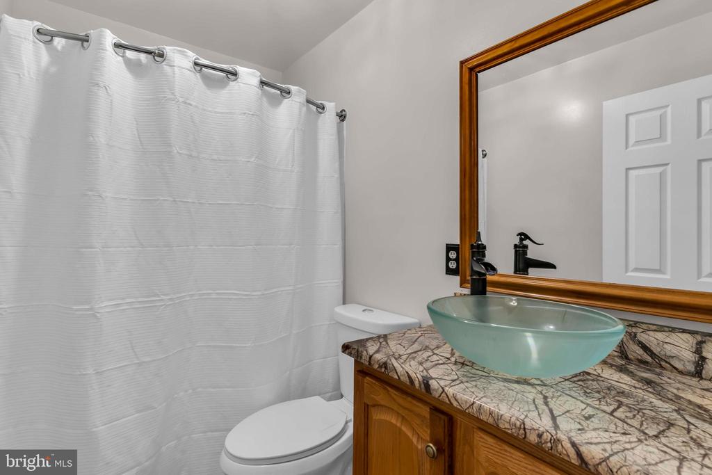 7245 KING WILLIAM ST, WARRENTON, Virginia 20187, 4 Bedrooms Bedrooms, ,3 BathroomsBathrooms,Residential,7245 KING WILLIAM ST,VAFQ2022226 MLS # VAFQ2022226
