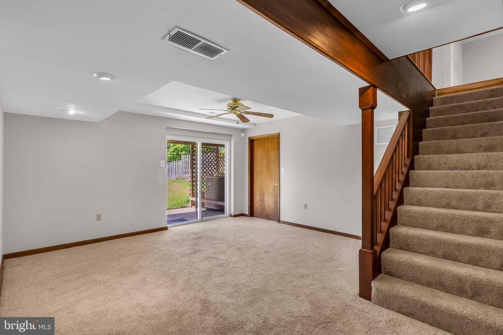 7245 KING WILLIAM ST, WARRENTON, Virginia 20187, 4 Bedrooms Bedrooms, ,3 BathroomsBathrooms,Residential,7245 KING WILLIAM ST,VAFQ2022226 MLS # VAFQ2022226