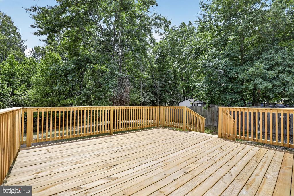 8603 BRIGHTON CT, FREDERICKSBURG, Virginia 22408, 3 Bedrooms Bedrooms, ,2 BathroomsBathrooms,Residential,8603 BRIGHTON CT,VASP2042550 MLS # VASP2042550