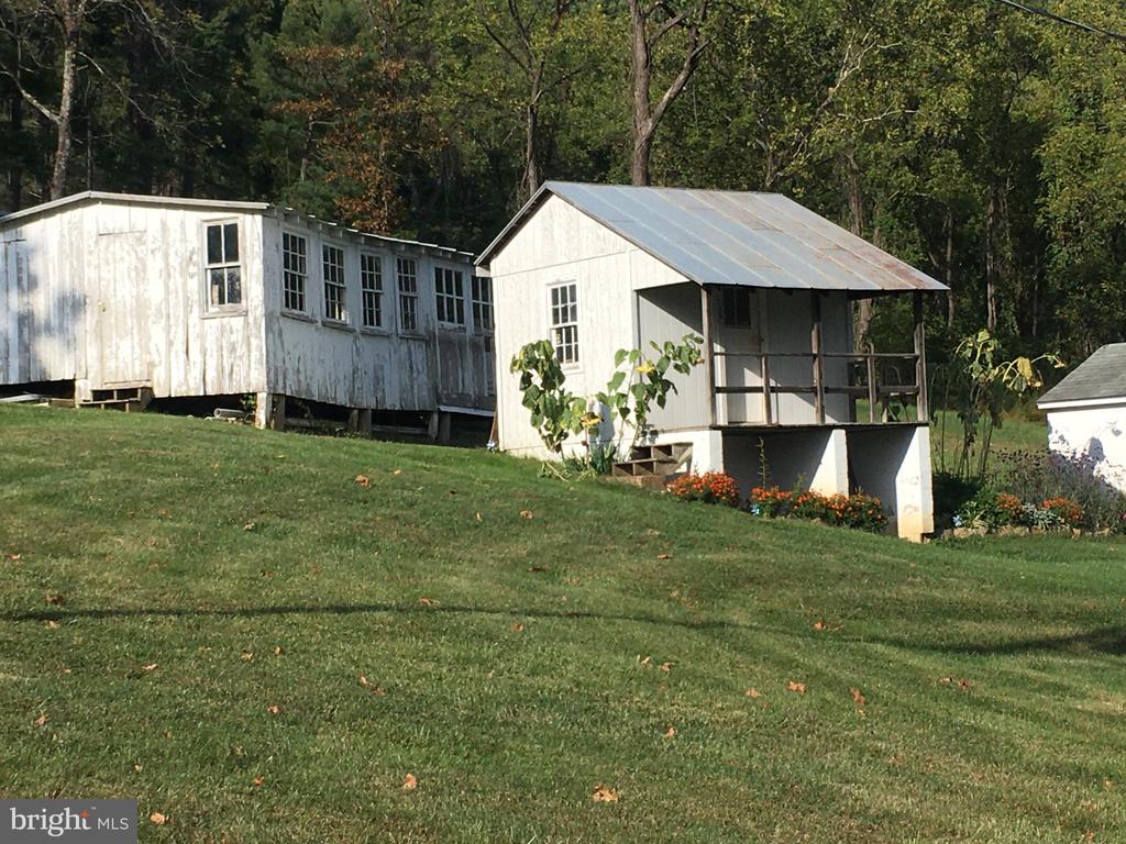 10436 JOHN S MOSBY HWY, PARIS, Virginia 20130, 3 Bedrooms Bedrooms, ,2 BathroomsBathrooms,Residential,10436 JOHN S MOSBY HWY,VAFQ2022300 MLS # VAFQ2022300 10436 JOHN S MOSBY HWY, PARIS, Virginia 20130, 3 Bedrooms Bedrooms, ,2 BathroomsBathrooms,Residential,10436 JOHN S MOSBY HWY,VAFQ2022300 MLS # VAFQ2022300