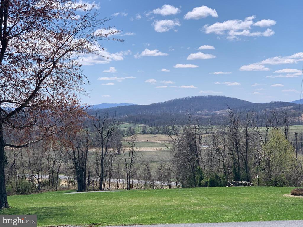 10436 JOHN S MOSBY HWY, PARIS, Virginia 20130, 3 Bedrooms Bedrooms, ,2 BathroomsBathrooms,Residential,10436 JOHN S MOSBY HWY,VAFQ2022300 MLS # VAFQ2022300 10436 JOHN S MOSBY HWY, PARIS, Virginia 20130, 3 Bedrooms Bedrooms, ,2 BathroomsBathrooms,Residential,10436 JOHN S MOSBY HWY,VAFQ2022300 MLS # VAFQ2022300