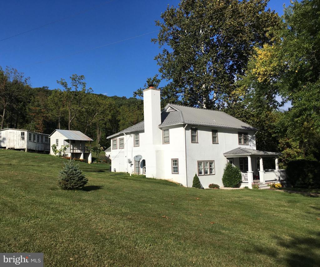 10436 JOHN S MOSBY HWY, PARIS, Virginia 20130, 3 Bedrooms Bedrooms, ,2 BathroomsBathrooms,Residential,10436 JOHN S MOSBY HWY,VAFQ2022300 MLS # VAFQ2022300 10436 JOHN S MOSBY HWY, PARIS, Virginia 20130, 3 Bedrooms Bedrooms, ,2 BathroomsBathrooms,Residential,10436 JOHN S MOSBY HWY,VAFQ2022300 MLS # VAFQ2022300
