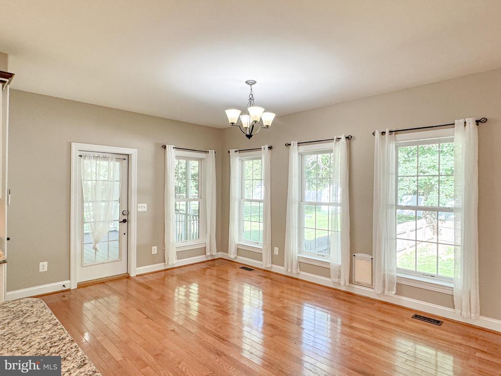 9801 CHEROKEE LN, SPOTSYLVANIA, Virginia 22553, 5 Bedrooms Bedrooms, ,3 BathroomsBathrooms,Residential,9801 CHEROKEE LN,VASP2036902 MLS # VASP2036902
