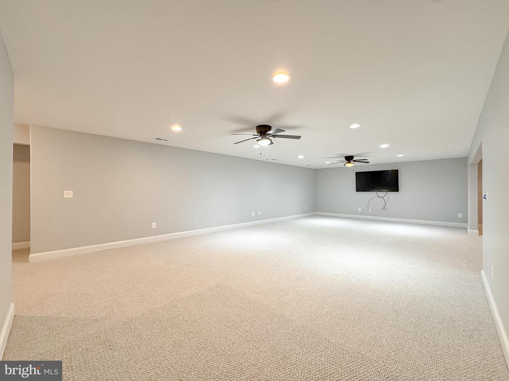 9801 CHEROKEE LN, SPOTSYLVANIA, Virginia 22553, 5 Bedrooms Bedrooms, ,3 BathroomsBathrooms,Residential,9801 CHEROKEE LN,VASP2036902 MLS # VASP2036902
