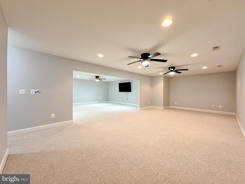 9801 CHEROKEE LN, SPOTSYLVANIA, Virginia 22553, 5 Bedrooms Bedrooms, ,3 BathroomsBathrooms,Residential,9801 CHEROKEE LN,VASP2036902 MLS # VASP2036902