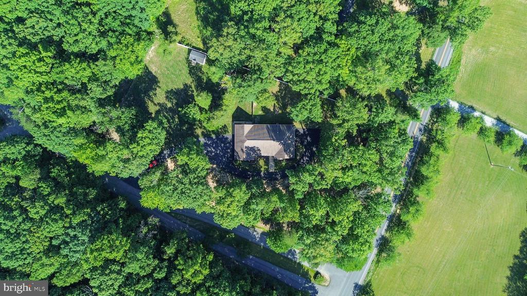 9801 CHEROKEE LN, SPOTSYLVANIA, Virginia 22553, 5 Bedrooms Bedrooms, ,3 BathroomsBathrooms,Residential,9801 CHEROKEE LN,VASP2036902 MLS # VASP2036902