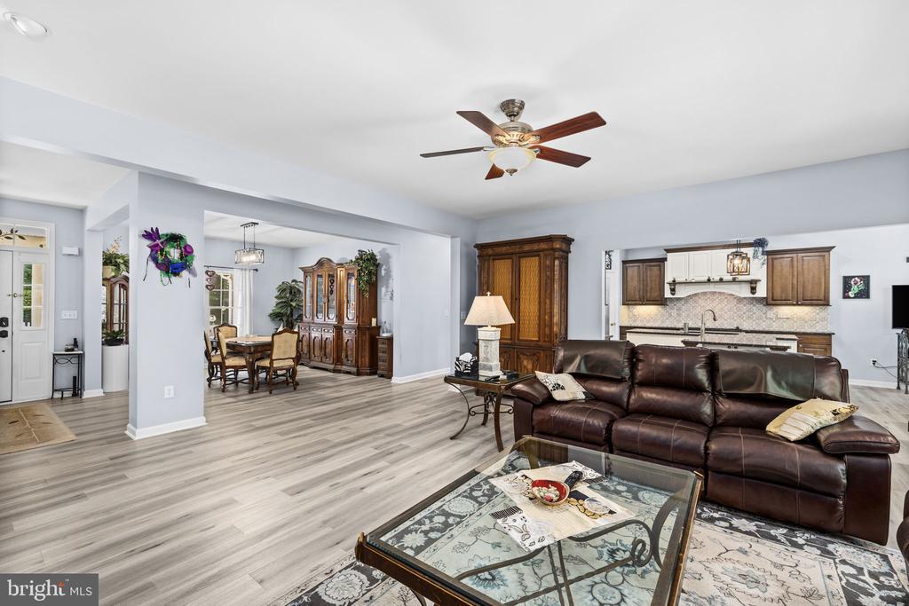 2395 PINECREST LN, FREDERICKSBURG, Virginia 22408, 5 Bedrooms Bedrooms, ,3 BathroomsBathrooms,Residential,2395 PINECREST LN,VASP2042188 MLS # VASP2042188