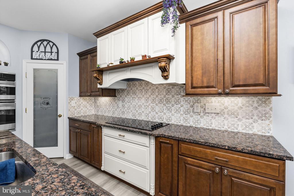 2395 PINECREST LN, FREDERICKSBURG, Virginia 22408, 5 Bedrooms Bedrooms, ,3 BathroomsBathrooms,Residential,2395 PINECREST LN,VASP2042188 MLS # VASP2042188