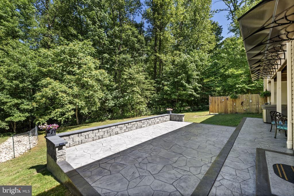 2395 PINECREST LN, FREDERICKSBURG, Virginia 22408, 5 Bedrooms Bedrooms, ,3 BathroomsBathrooms,Residential,2395 PINECREST LN,VASP2042188 MLS # VASP2042188