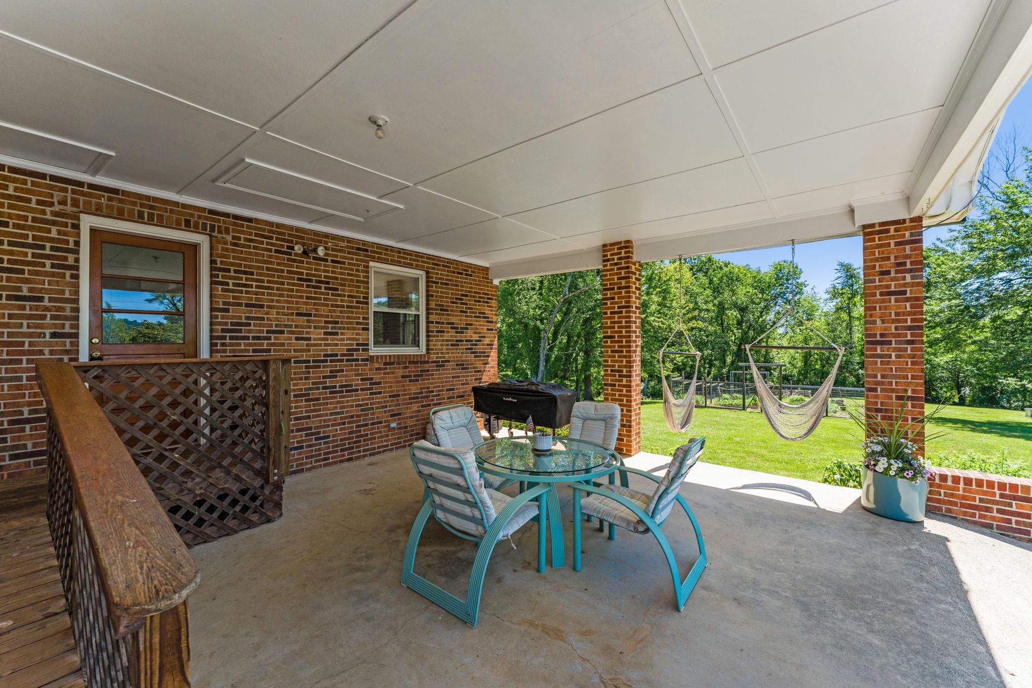13767 CREST HILL RD, FLINT HILL, Virginia 22637, 4 Bedrooms Bedrooms, ,3 BathroomsBathrooms,Residential,13767 CREST HILL RD,VARP2002670 MLS # VARP2002670