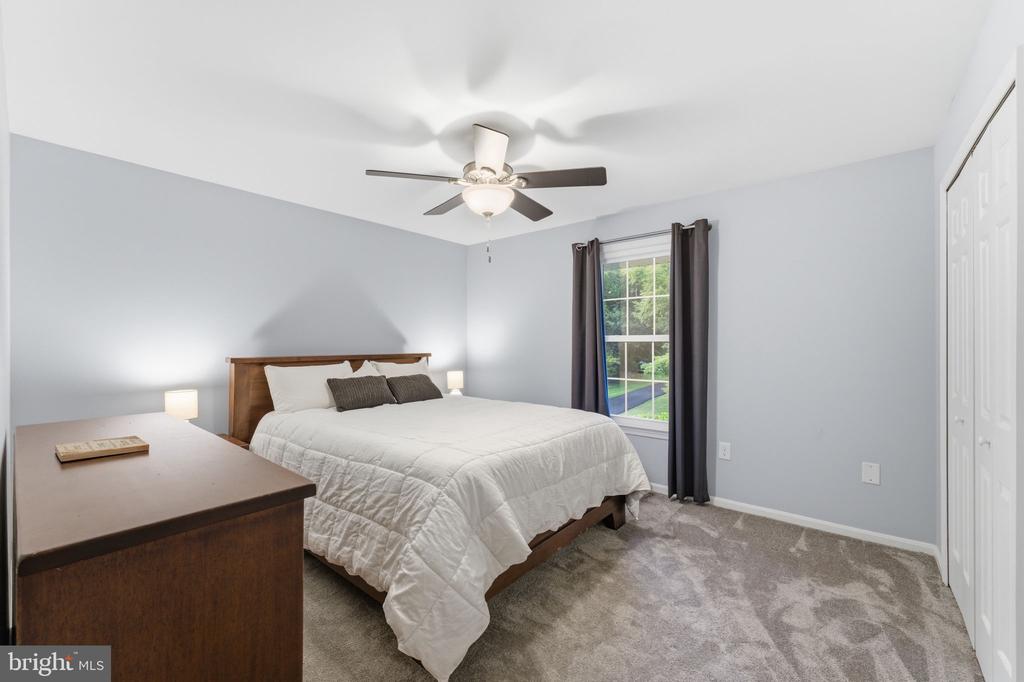 7376 WOODSTONE CT, WARRENTON, Virginia 20187, 5 Bedrooms Bedrooms, ,3 BathroomsBathrooms,Residential,7376 WOODSTONE CT,VAFQ2022202 MLS # VAFQ2022202