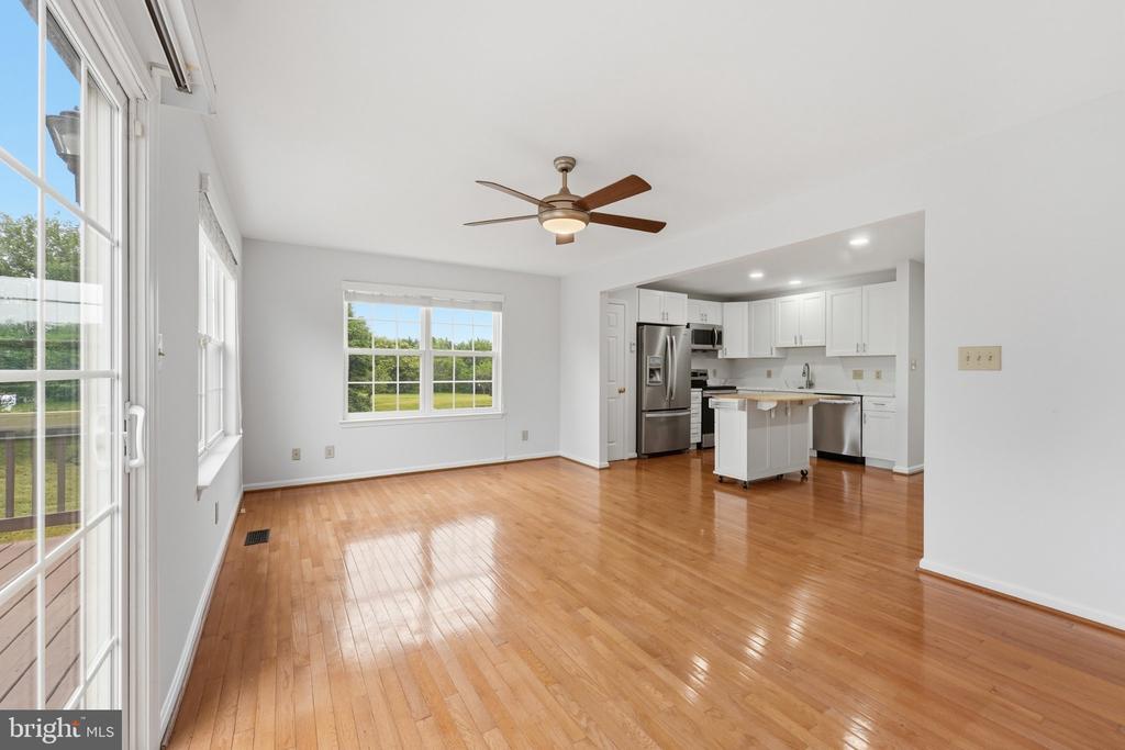 7201 WYTHEVILLE CIR, FREDERICKSBURG, Virginia 22407, 3 Bedrooms Bedrooms, ,2 BathroomsBathrooms,Residential,7201 WYTHEVILLE CIR,VASP2042330 MLS # VASP2042330 7201 WYTHEVILLE CIR, FREDERICKSBURG, Virginia 22407, 3 Bedrooms Bedrooms, ,2 BathroomsBathrooms,Residential,7201 WYTHEVILLE CIR,VASP2042330 MLS # VASP2042330