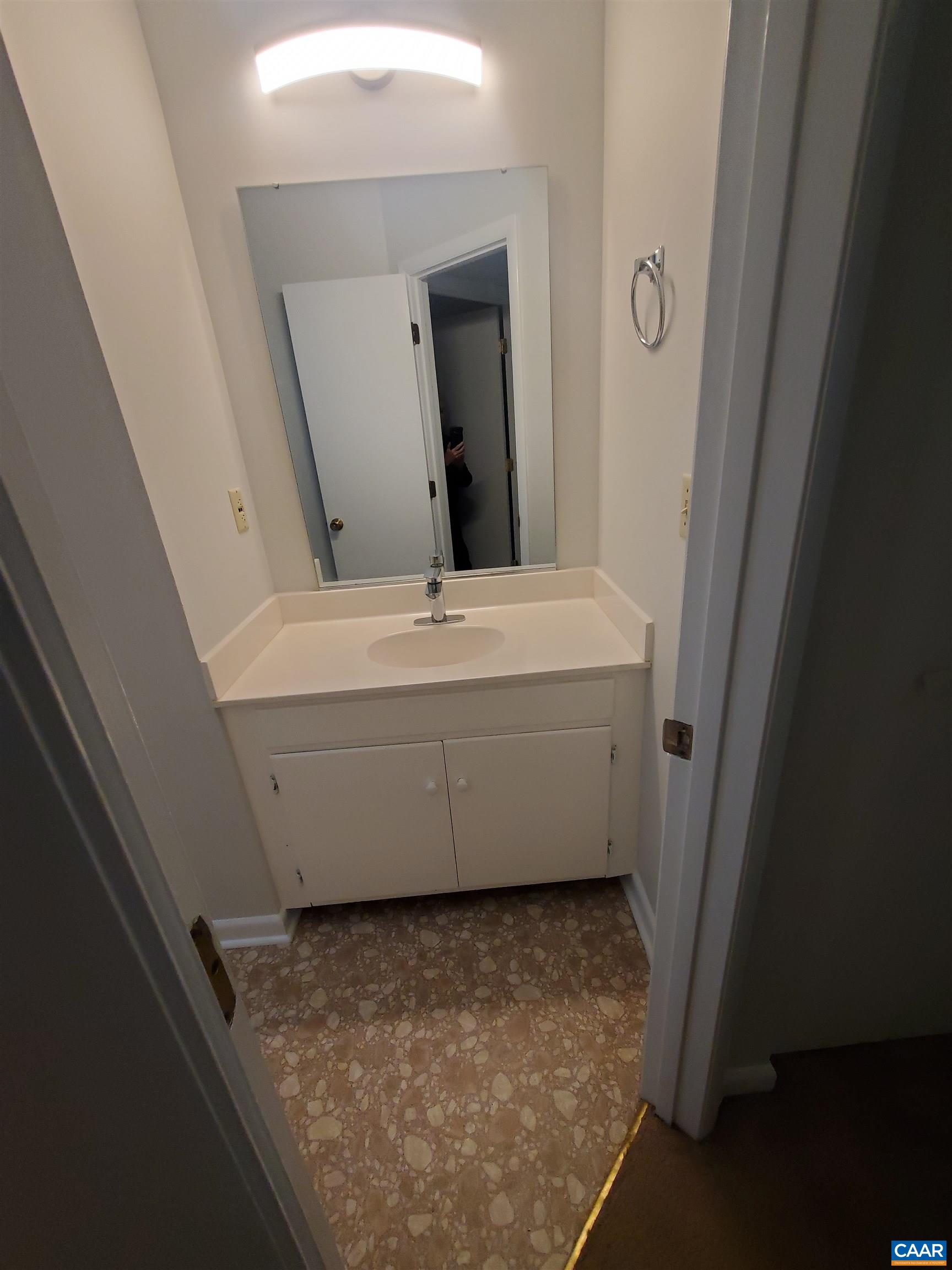 718 EXTON CT, CHARLOTTESVILLE, Virginia 22901, 2 Bedrooms Bedrooms, ,1 BathroomBathrooms,Residential,718 EXTON CT,676378 MLS # 676378 718 EXTON CT, CHARLOTTESVILLE, Virginia 22901, 2 Bedrooms Bedrooms, ,1 BathroomBathrooms,Residential,718 EXTON CT,676378 MLS # 676378