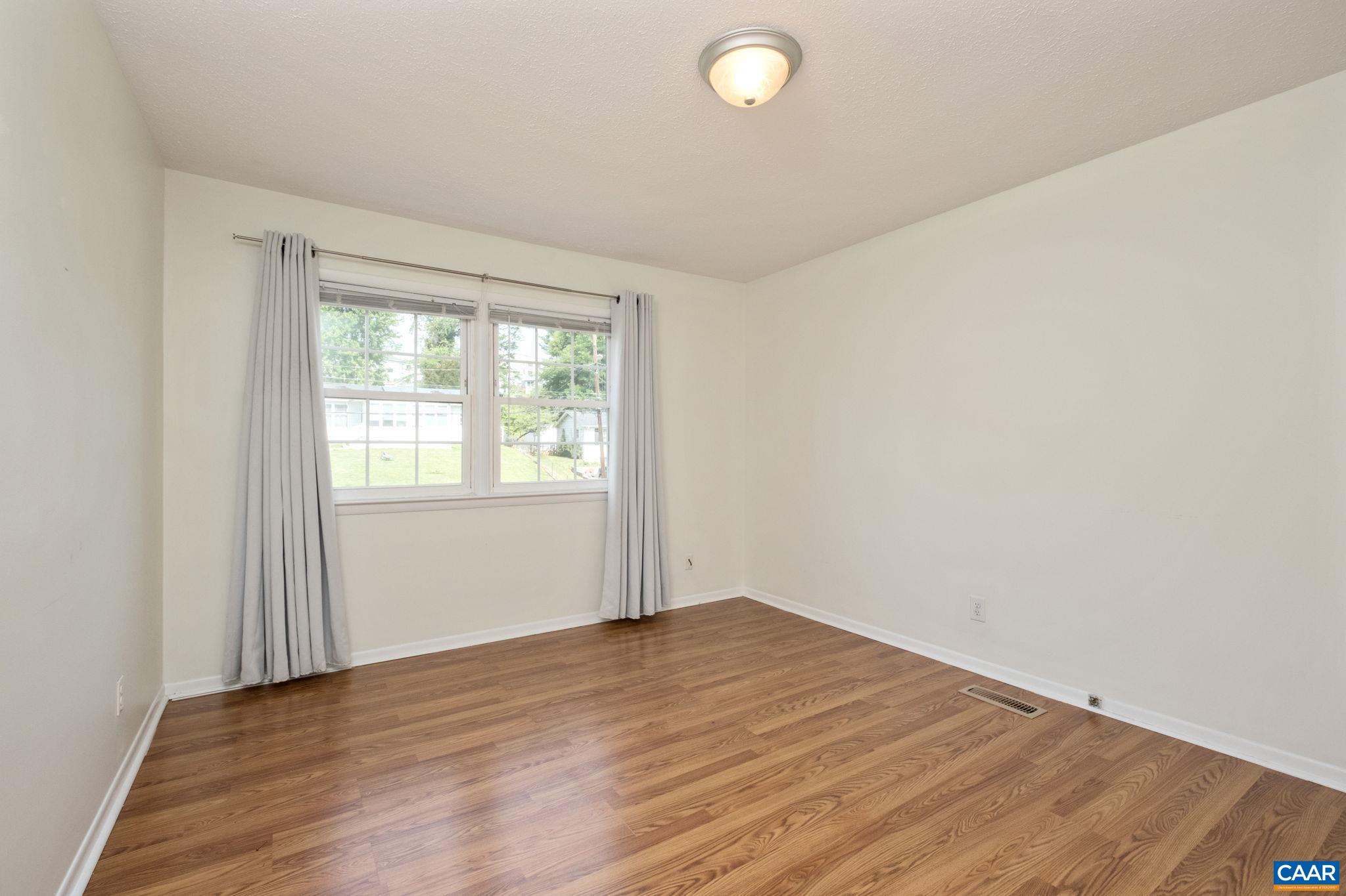 308 CARLTON RD, CHARLOTTESVILLE, Virginia 22902, 4 Bedrooms Bedrooms, ,2 BathroomsBathrooms,Residential,308 CARLTON RD,677434 MLS # 677434 308 CARLTON RD, CHARLOTTESVILLE, Virginia 22902, 4 Bedrooms Bedrooms, ,2 BathroomsBathrooms,Residential,308 CARLTON RD,677434 MLS # 677434