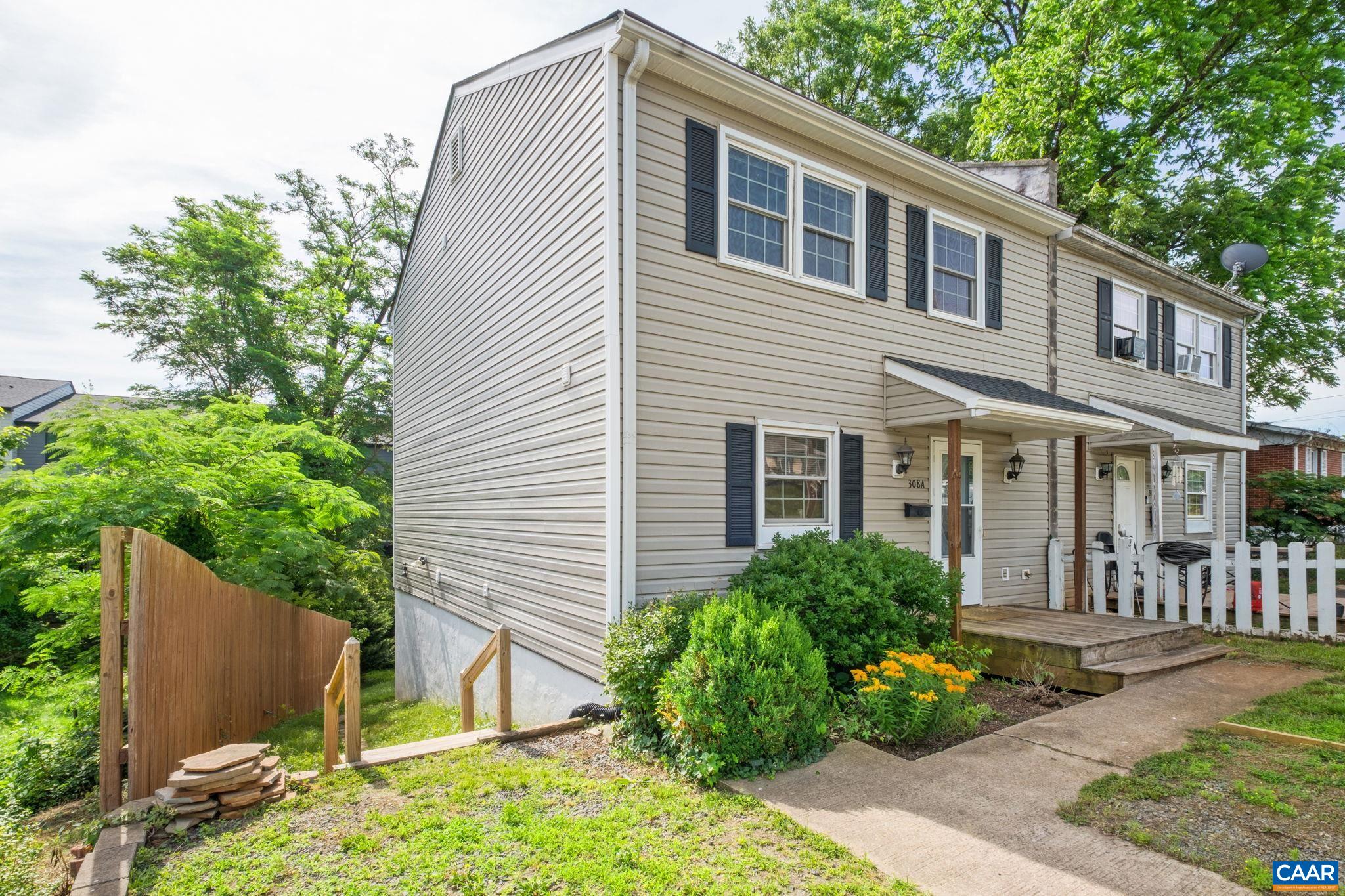 308 CARLTON RD, CHARLOTTESVILLE, Virginia 22902, 4 Bedrooms Bedrooms, ,2 BathroomsBathrooms,Residential,308 CARLTON RD,677434 MLS # 677434 308 CARLTON RD, CHARLOTTESVILLE, Virginia 22902, 4 Bedrooms Bedrooms, ,2 BathroomsBathrooms,Residential,308 CARLTON RD,677434 MLS # 677434