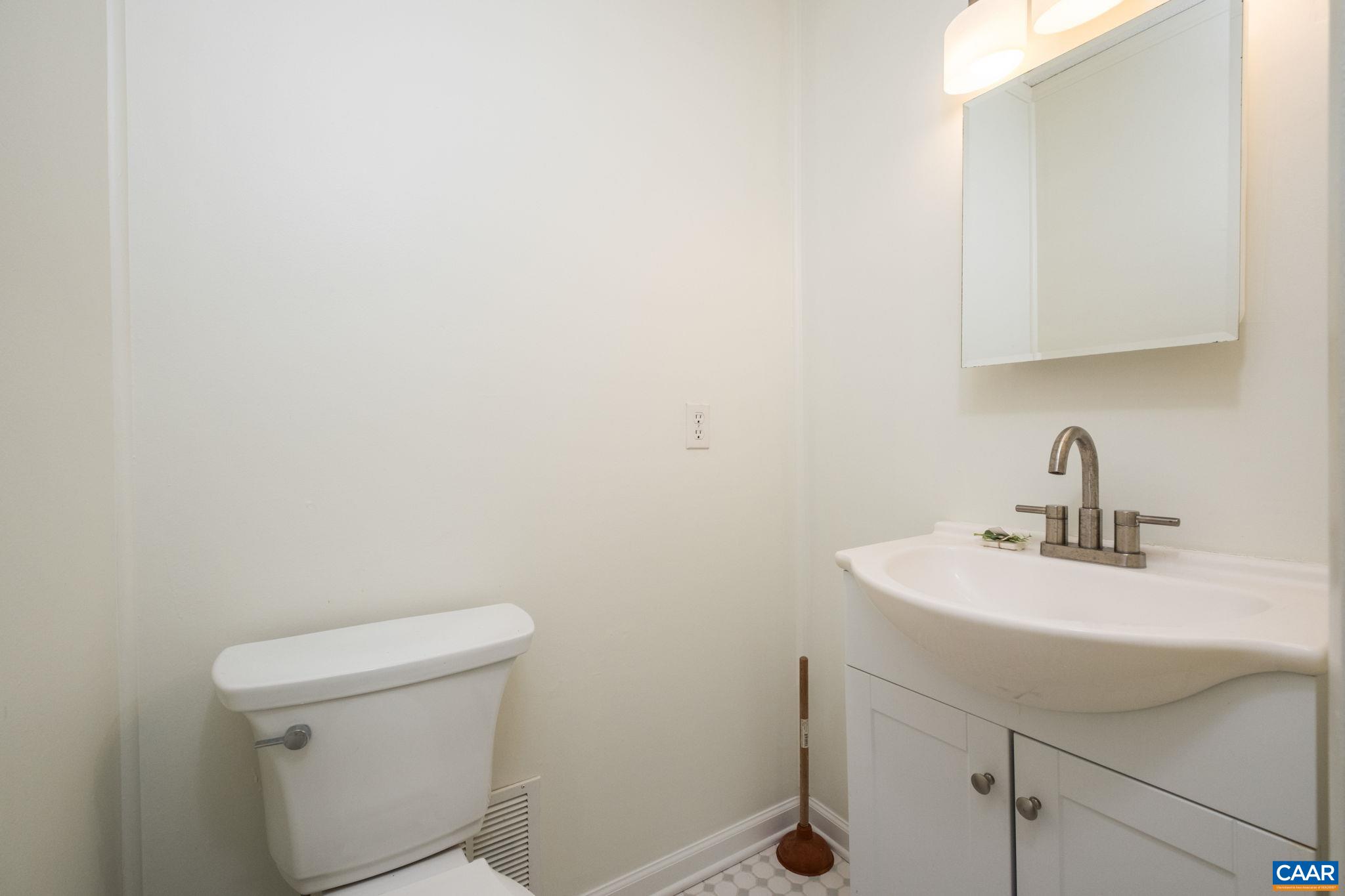 308 CARLTON RD, CHARLOTTESVILLE, Virginia 22902, 4 Bedrooms Bedrooms, ,2 BathroomsBathrooms,Residential,308 CARLTON RD,677434 MLS # 677434 308 CARLTON RD, CHARLOTTESVILLE, Virginia 22902, 4 Bedrooms Bedrooms, ,2 BathroomsBathrooms,Residential,308 CARLTON RD,677434 MLS # 677434