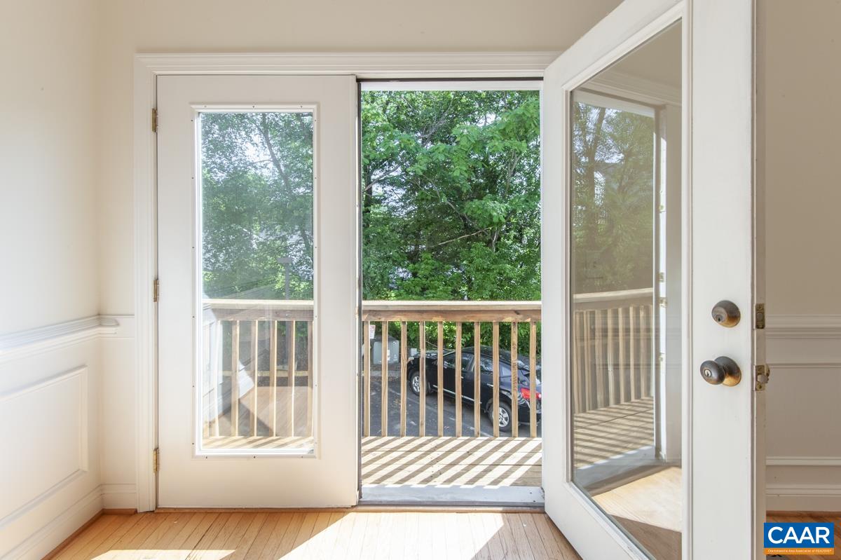 1103 DRUID AVE, CHARLOTTESVILLE, Virginia 22902, 3 Bedrooms Bedrooms, ,3 BathroomsBathrooms,Residential,1103 DRUID AVE,677773 MLS # 677773 1103 DRUID AVE, CHARLOTTESVILLE, Virginia 22902, 3 Bedrooms Bedrooms, ,3 BathroomsBathrooms,Residential,1103 DRUID AVE,677773 MLS # 677773