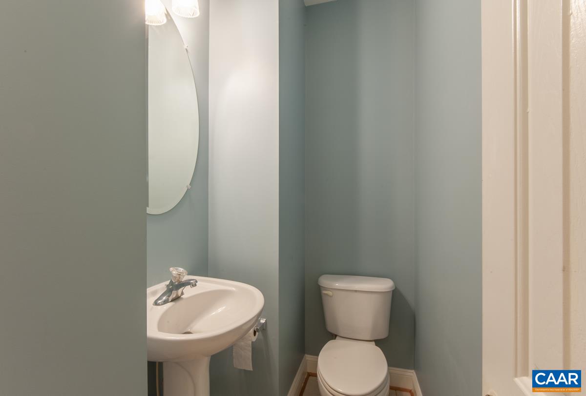 1103 DRUID AVE, CHARLOTTESVILLE, Virginia 22902, 3 Bedrooms Bedrooms, ,3 BathroomsBathrooms,Residential,1103 DRUID AVE,677773 MLS # 677773 1103 DRUID AVE, CHARLOTTESVILLE, Virginia 22902, 3 Bedrooms Bedrooms, ,3 BathroomsBathrooms,Residential,1103 DRUID AVE,677773 MLS # 677773