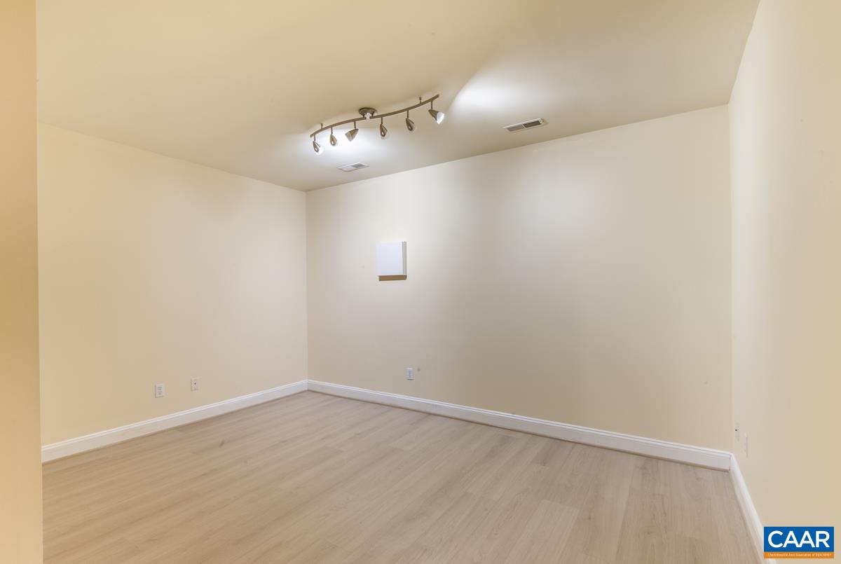 1103 DRUID AVE, CHARLOTTESVILLE, Virginia 22902, 3 Bedrooms Bedrooms, ,3 BathroomsBathrooms,Residential,1103 DRUID AVE,677773 MLS # 677773 1103 DRUID AVE, CHARLOTTESVILLE, Virginia 22902, 3 Bedrooms Bedrooms, ,3 BathroomsBathrooms,Residential,1103 DRUID AVE,677773 MLS # 677773