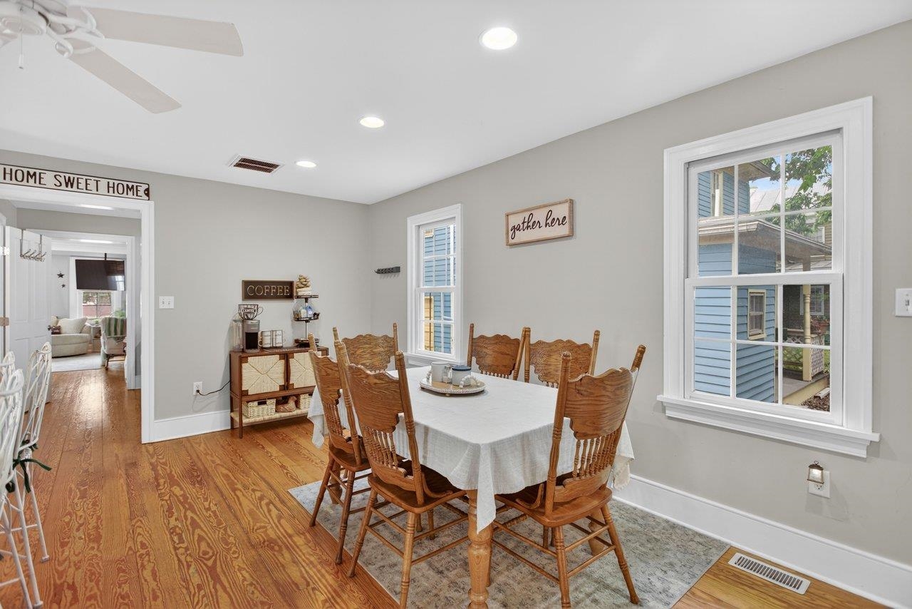 234 N MAIN ST, WOODSTOCK, Virginia 22664, 2 Bedrooms Bedrooms, ,2 BathroomsBathrooms,Residential,234 N MAIN ST,677799 MLS # 677799