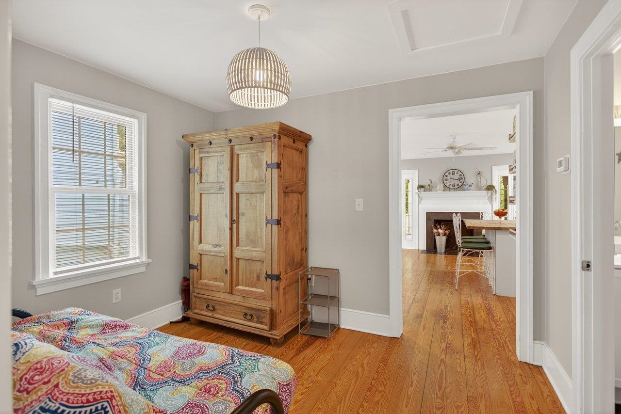 234 N MAIN ST, WOODSTOCK, Virginia 22664, 2 Bedrooms Bedrooms, ,2 BathroomsBathrooms,Residential,234 N MAIN ST,677799 MLS # 677799
