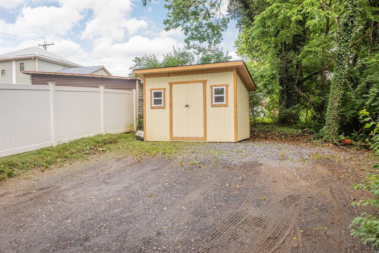 234 N MAIN ST, WOODSTOCK, Virginia 22664, 2 Bedrooms Bedrooms, ,2 BathroomsBathrooms,Residential,234 N MAIN ST,677799 MLS # 677799