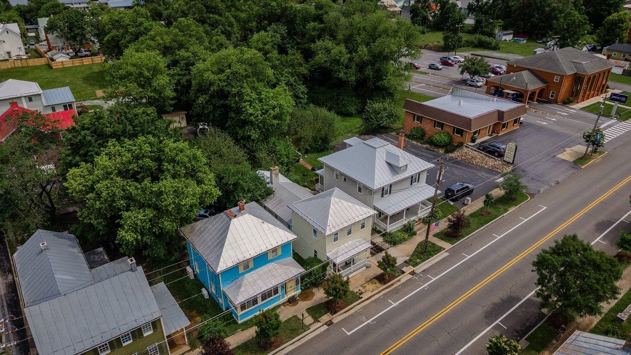 234 N MAIN ST, WOODSTOCK, Virginia 22664, 2 Bedrooms Bedrooms, ,2 BathroomsBathrooms,Residential,234 N MAIN ST,677799 MLS # 677799