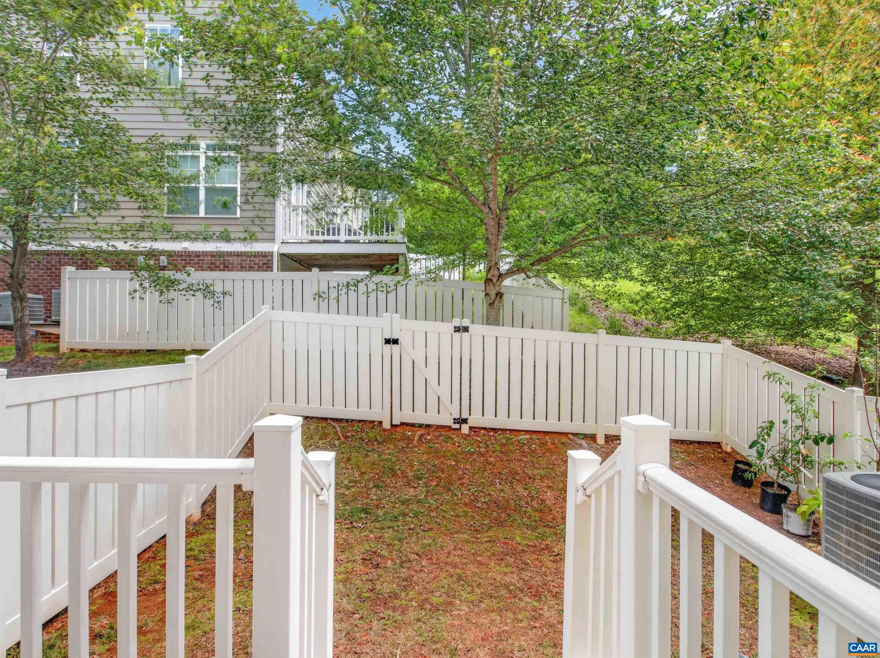 1569 NEWCASTLE CT, CHARLOTTESVILLE, Virginia 22911, 3 Bedrooms Bedrooms, ,2 BathroomsBathrooms,Residential,1569 NEWCASTLE CT,677833 MLS # 677833