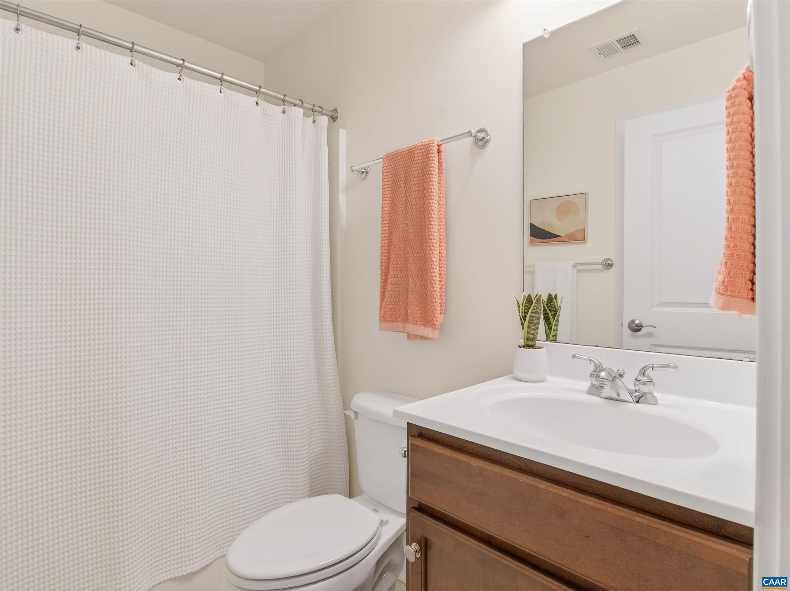 1569 NEWCASTLE CT, CHARLOTTESVILLE, Virginia 22911, 3 Bedrooms Bedrooms, ,2 BathroomsBathrooms,Residential,1569 NEWCASTLE CT,677833 MLS # 677833