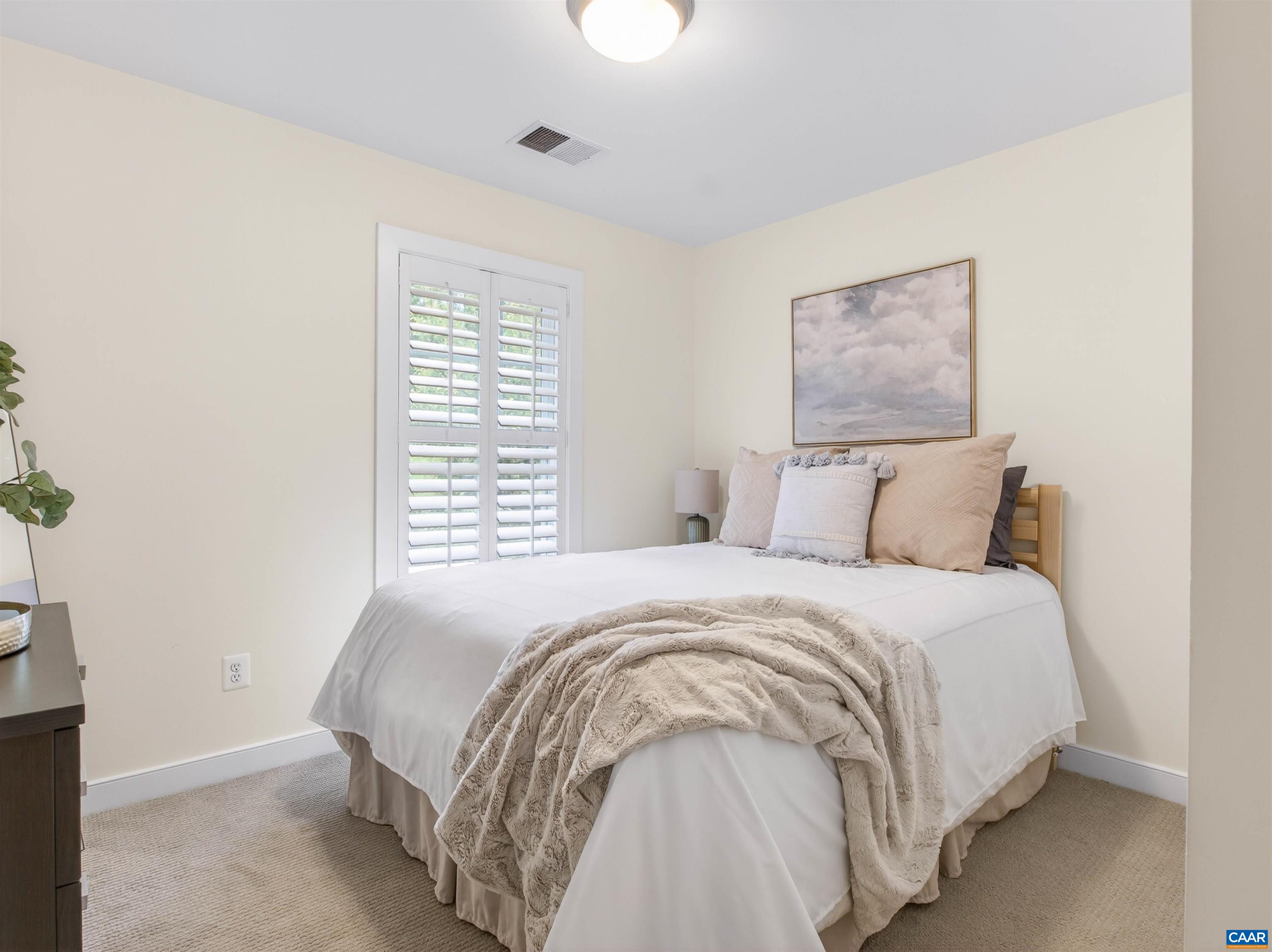 1569 NEWCASTLE CT, CHARLOTTESVILLE, Virginia 22911, 3 Bedrooms Bedrooms, ,2 BathroomsBathrooms,Residential,1569 NEWCASTLE CT,677833 MLS # 677833