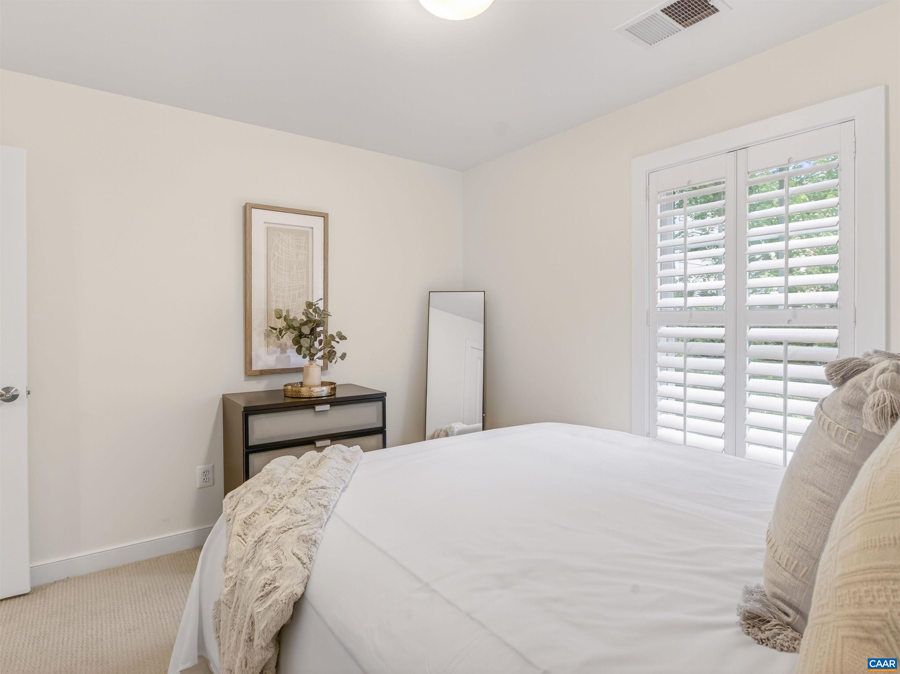 1569 NEWCASTLE CT, CHARLOTTESVILLE, Virginia 22911, 3 Bedrooms Bedrooms, ,2 BathroomsBathrooms,Residential,1569 NEWCASTLE CT,677833 MLS # 677833