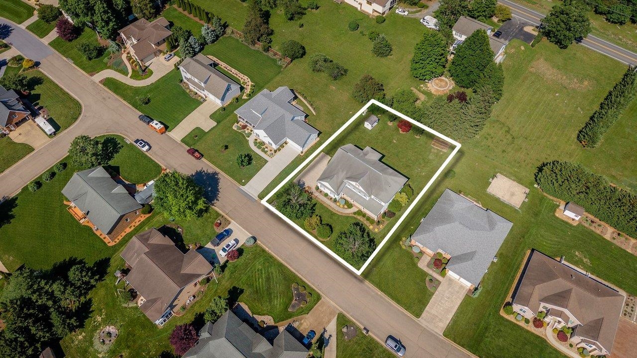 855 WILD CHERRY LN, ROCKINGHAM, Virginia 22801, 5 Bedrooms Bedrooms, ,3 BathroomsBathrooms,Residential,855 WILD CHERRY LN,677874 MLS # 677874