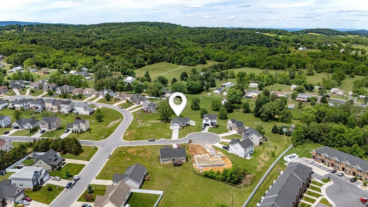 4329 COTSWOLD CT, ROCKINGHAM, Virginia 22802, 3 Bedrooms Bedrooms, ,2 BathroomsBathrooms,Residential,4329 COTSWOLD CT,677885 MLS # 677885