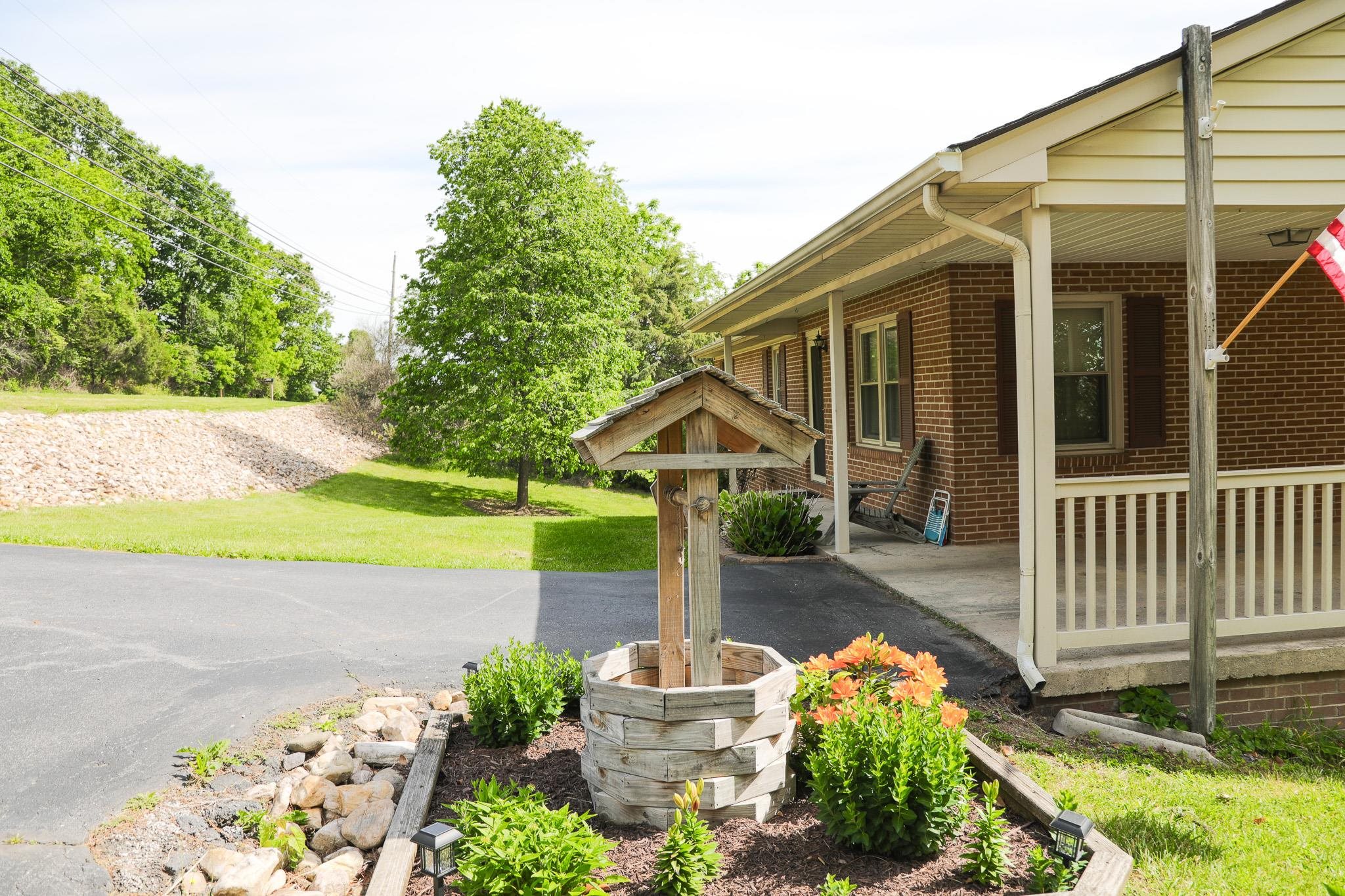 4316 LEE JACKSON HWY, GREENVILLE, Virginia 24440, 3 Bedrooms Bedrooms, ,2 BathroomsBathrooms,Residential,4316 LEE JACKSON HWY,677892 MLS # 677892 4316 LEE JACKSON HWY, GREENVILLE, Virginia 24440, 3 Bedrooms Bedrooms, ,2 BathroomsBathrooms,Residential,4316 LEE JACKSON HWY,677892 MLS # 677892