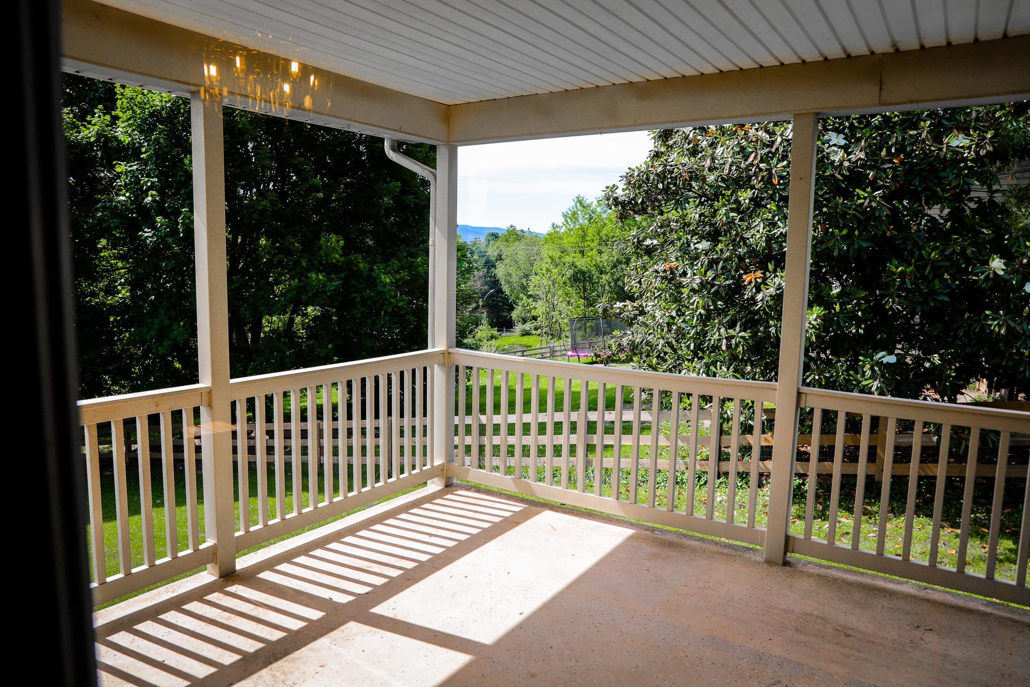4316 LEE JACKSON HWY, GREENVILLE, Virginia 24440, 3 Bedrooms Bedrooms, ,2 BathroomsBathrooms,Residential,4316 LEE JACKSON HWY,677892 MLS # 677892 4316 LEE JACKSON HWY, GREENVILLE, Virginia 24440, 3 Bedrooms Bedrooms, ,2 BathroomsBathrooms,Residential,4316 LEE JACKSON HWY,677892 MLS # 677892