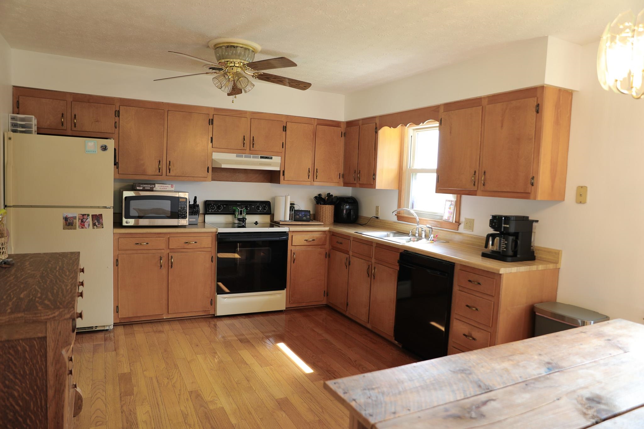 4316 LEE JACKSON HWY, GREENVILLE, Virginia 24440, 3 Bedrooms Bedrooms, ,2 BathroomsBathrooms,Residential,4316 LEE JACKSON HWY,677892 MLS # 677892 4316 LEE JACKSON HWY, GREENVILLE, Virginia 24440, 3 Bedrooms Bedrooms, ,2 BathroomsBathrooms,Residential,4316 LEE JACKSON HWY,677892 MLS # 677892