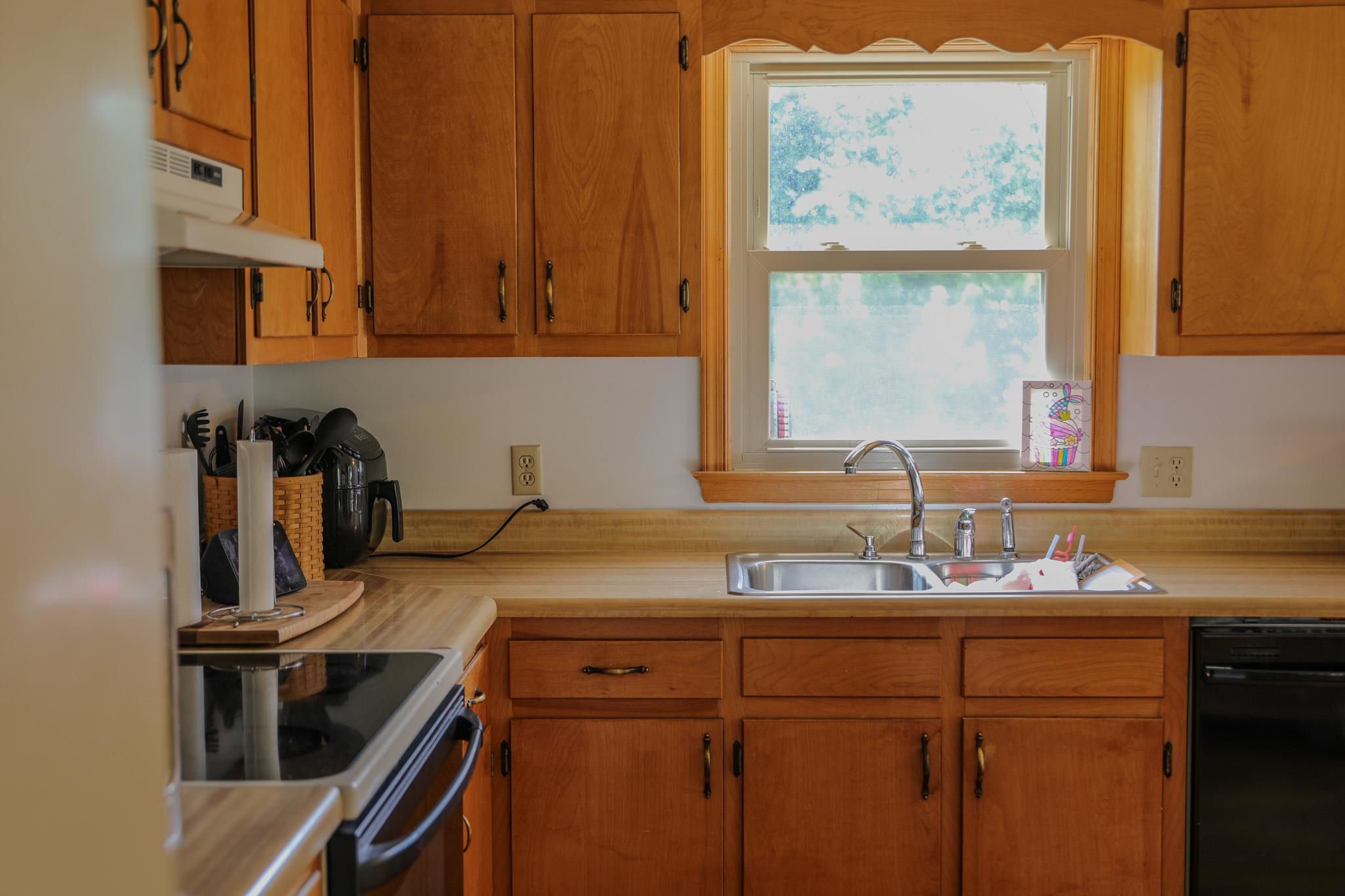 4316 LEE JACKSON HWY, GREENVILLE, Virginia 24440, 3 Bedrooms Bedrooms, ,2 BathroomsBathrooms,Residential,4316 LEE JACKSON HWY,677892 MLS # 677892 4316 LEE JACKSON HWY, GREENVILLE, Virginia 24440, 3 Bedrooms Bedrooms, ,2 BathroomsBathrooms,Residential,4316 LEE JACKSON HWY,677892 MLS # 677892